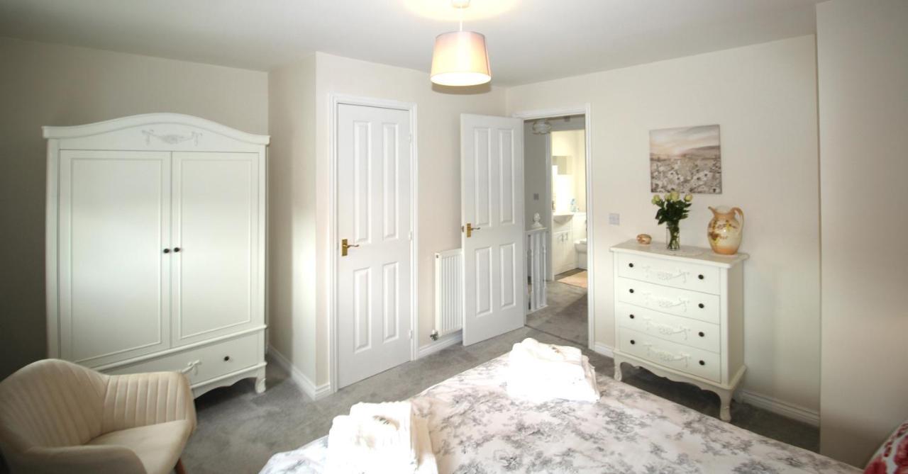 Ashington - 2 Bedroom House - Beautifully Decorated & Furnished - Large Garden Екстер'єр фото