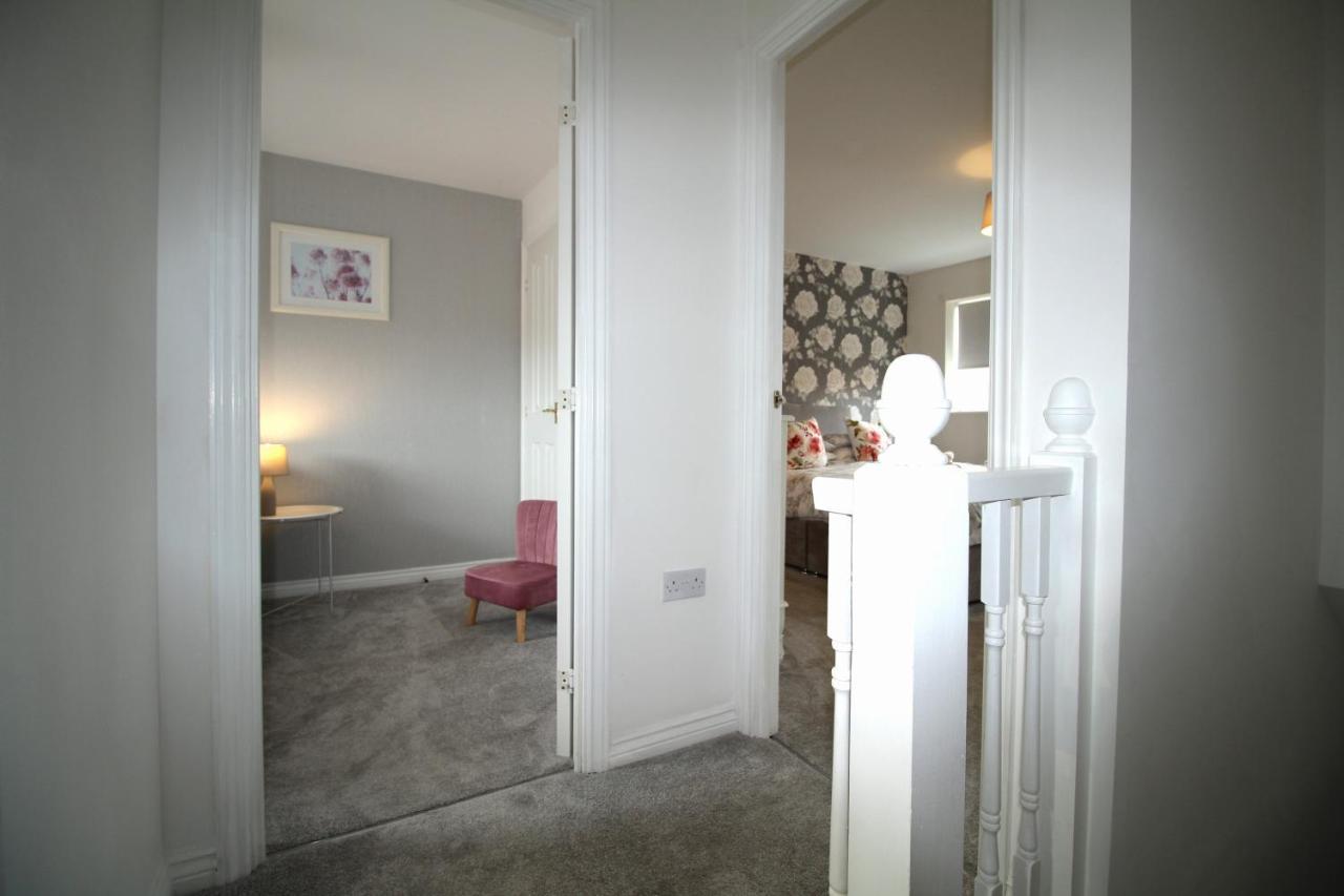 Ashington - 2 Bedroom House - Beautifully Decorated & Furnished - Large Garden Екстер'єр фото